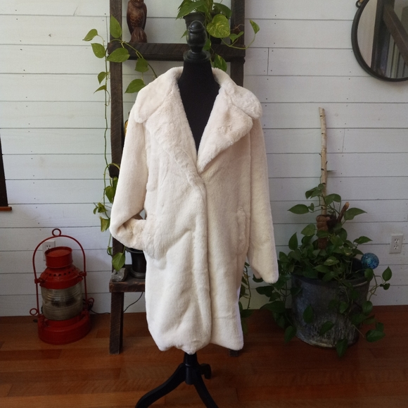 Time and True - Picture 2 of 10